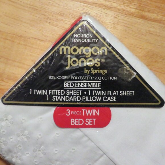 Vintage MORGAN JONES By Springs White Eyelet 3 Piece TWIN Bed Set New Sealed - Picture 2 of 6